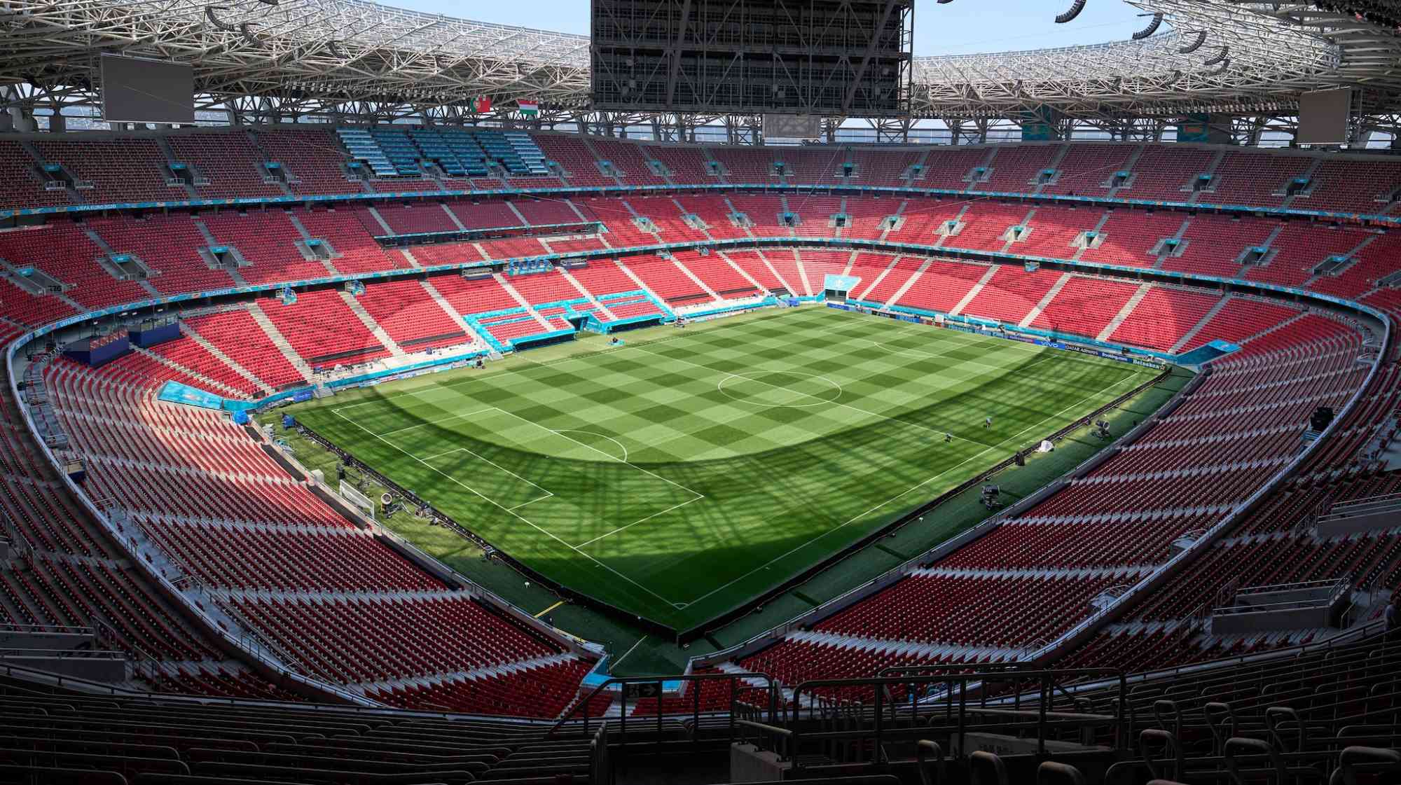 Champions League Drama: Records, Resurgence, and Super Subs | MirrorLog